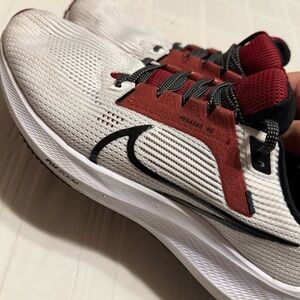 Nike Men's Air Zoom Pegasus 40 OU Sooners Oklahoma